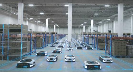 在工業自動化中,智能機器配合專機設備、數控機床等可有效提高生產效率以及質量 在工業自動化中,智能機器配合專機設備、數控機床等可有效提高生產效率以及質量