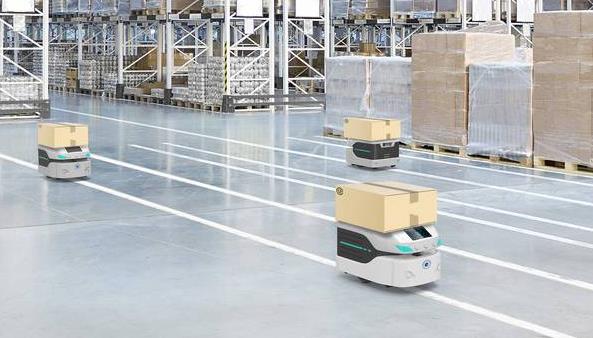 在工業自動化中,智能機器配合專機設備、數控機床等可有效提高生產效率以及質量 在工業自動化中,智能機器配合專機設備、數控機床等可有效提高生產效率以及質量