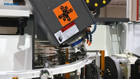 哪些行業需要型材加工中心？